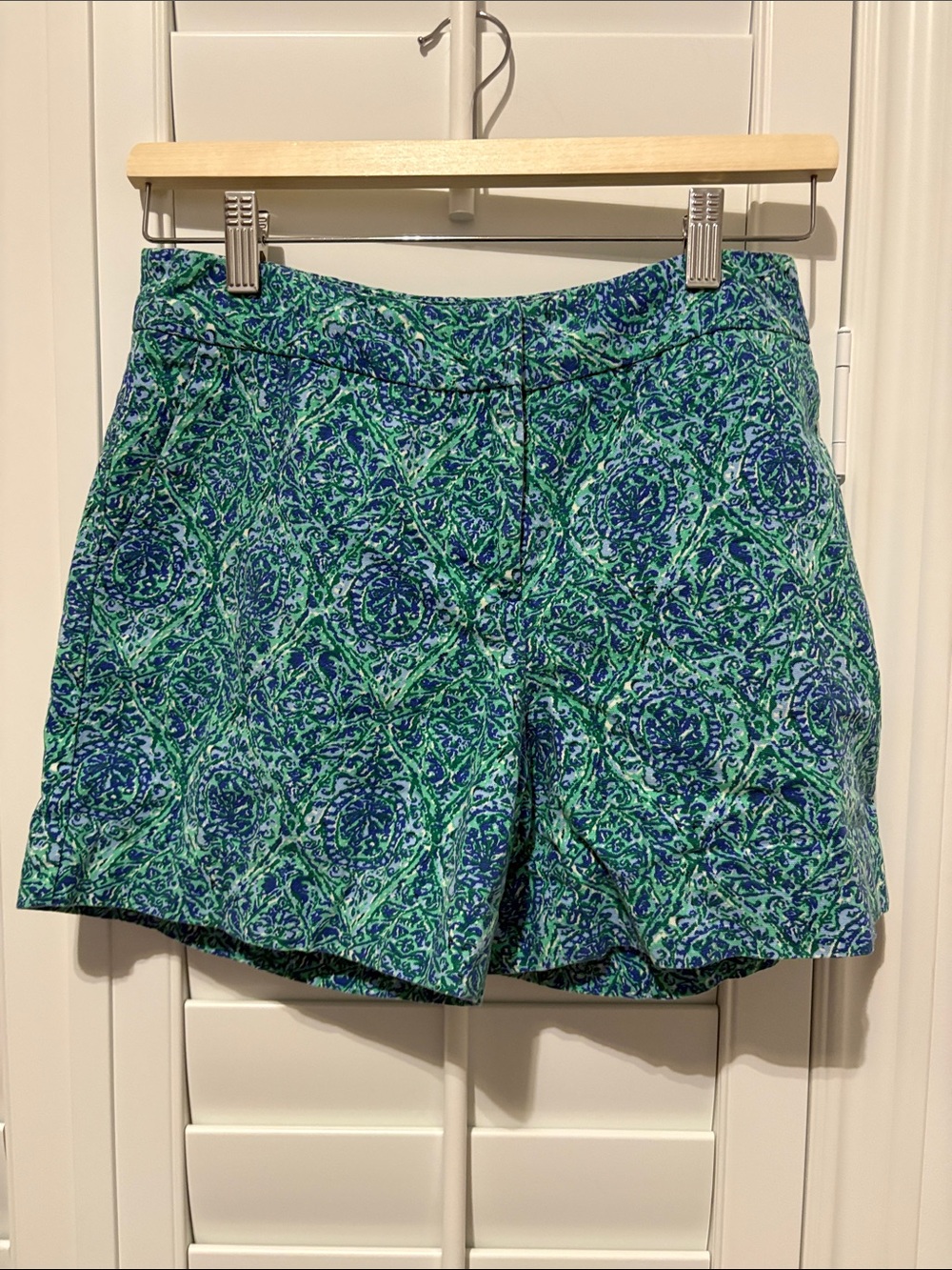 Talbots Green & Blue Printed Shorts size 2